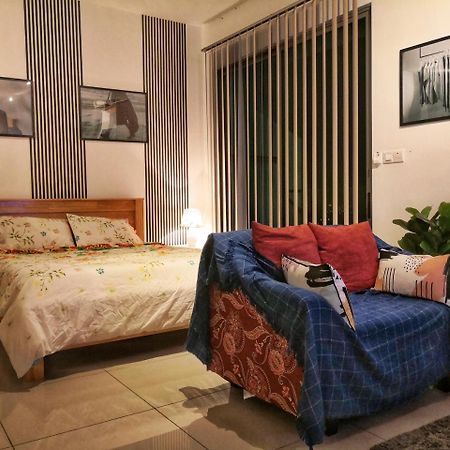 Colour-Theme Designed, Private Studio Home, Cybersquare 27B Cyberjaya, Flexihome-My Esterno foto