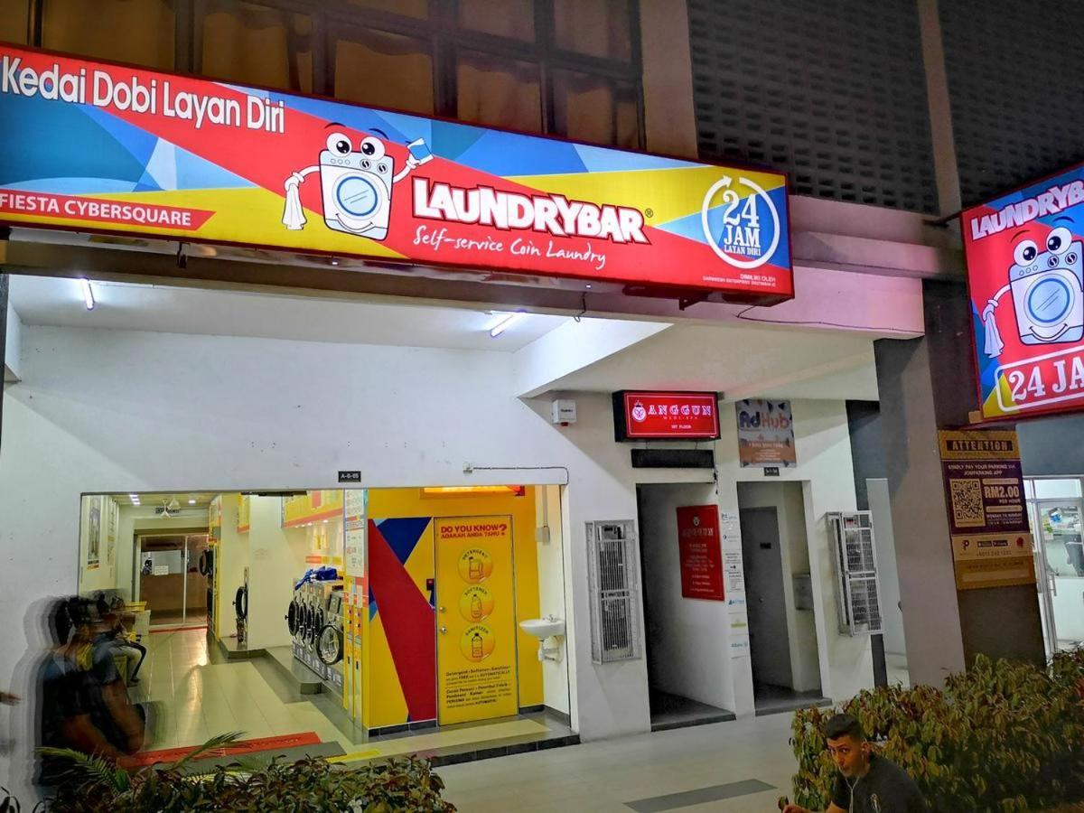 Colour-Theme Designed, Private Studio Home, Cybersquare 27B Cyberjaya, Flexihome-My Esterno foto
