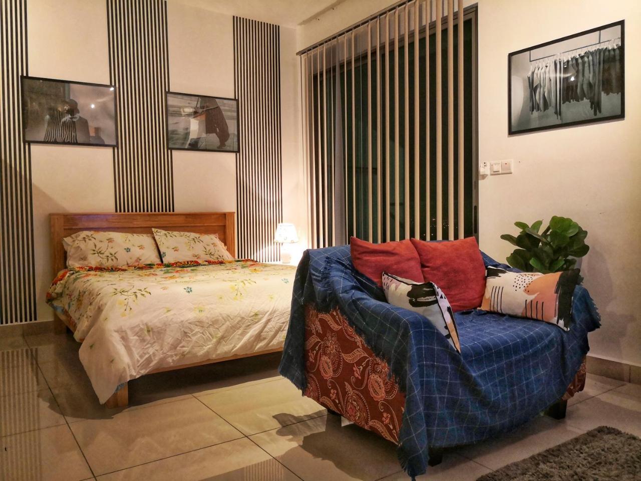 Colour-Theme Designed, Private Studio Home, Cybersquare 27B Cyberjaya, Flexihome-My Esterno foto