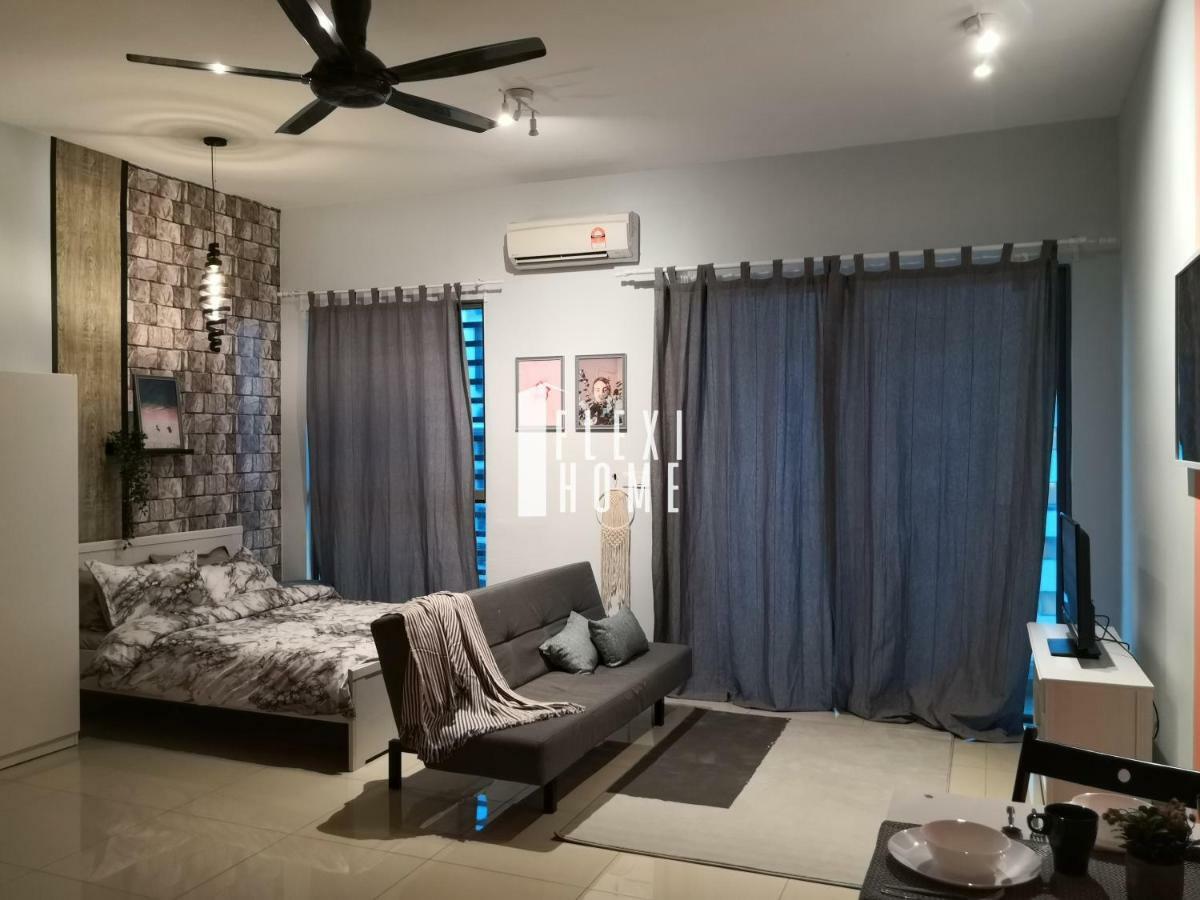 Colour-Theme Designed, Private Studio Home, Cybersquare 27B Cyberjaya, Flexihome-My Esterno foto