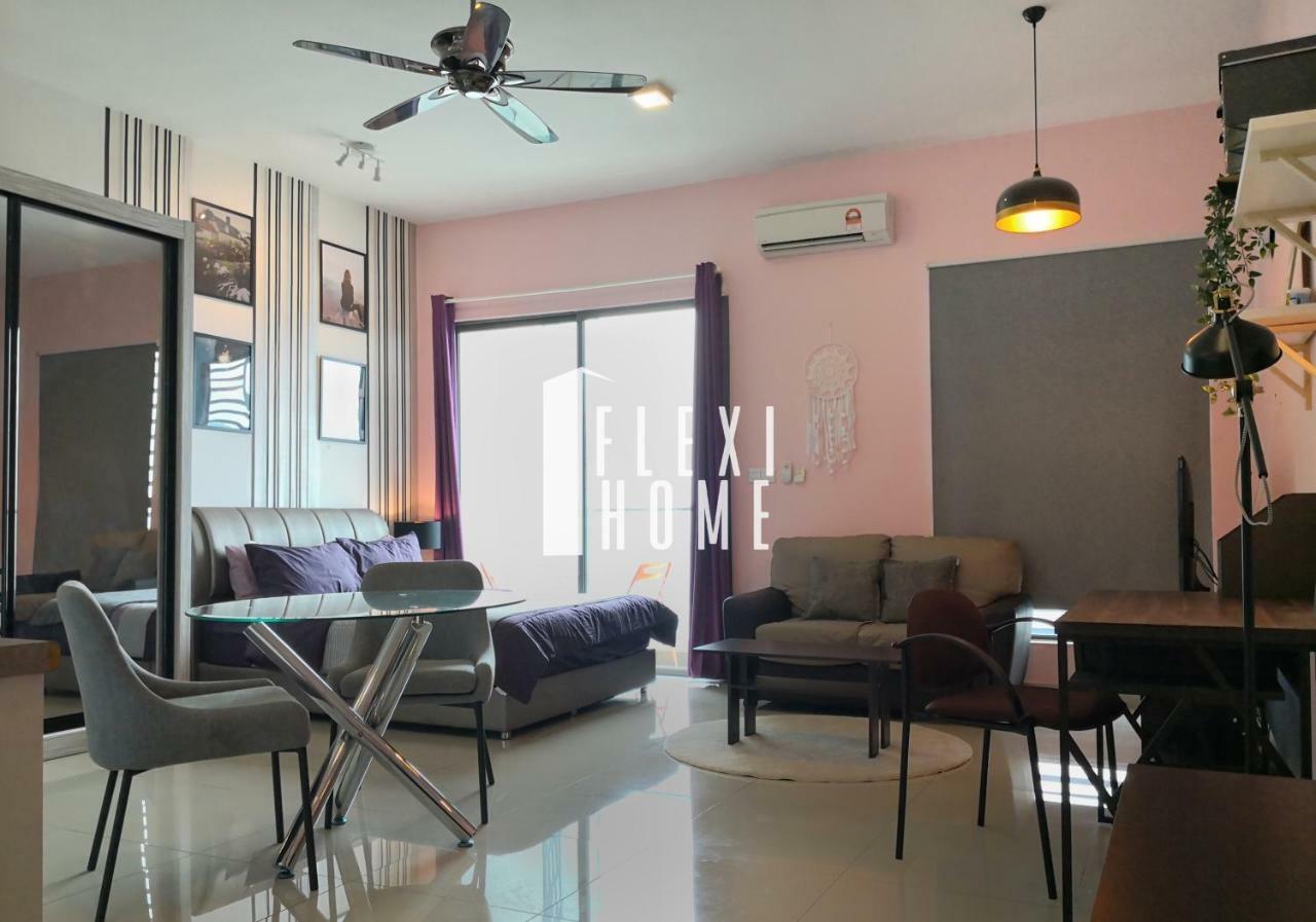Colour-Theme Designed, Private Studio Home, Cybersquare 27B Cyberjaya, Flexihome-My Esterno foto